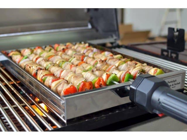 Kebab og pølse rotisseri
